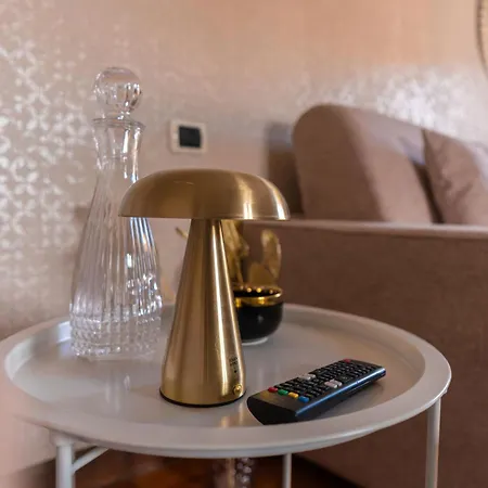 Beautiful Spacious Flat In The Old Town Of *