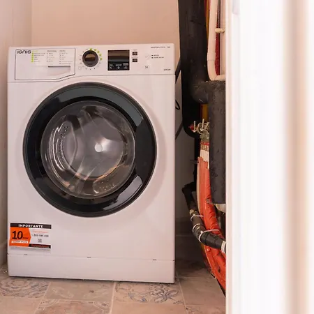 Beautiful Spacious Flat In The Old Town Of * Ivrea