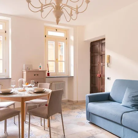 Apartamento Beautiful Spacious Flat In The Old Town Of *