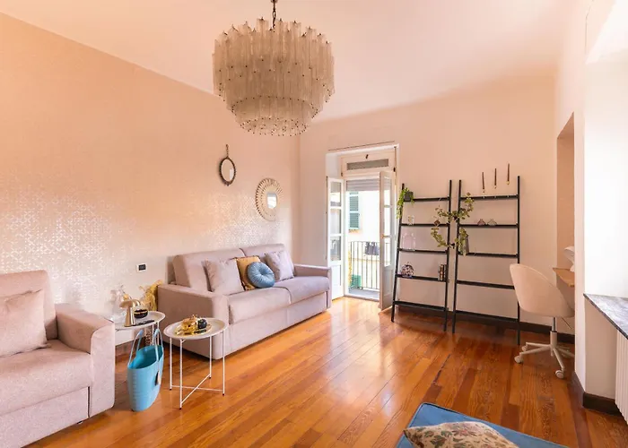 Beautiful Spacious Flat In The Old Town Of * 伊夫雷亚