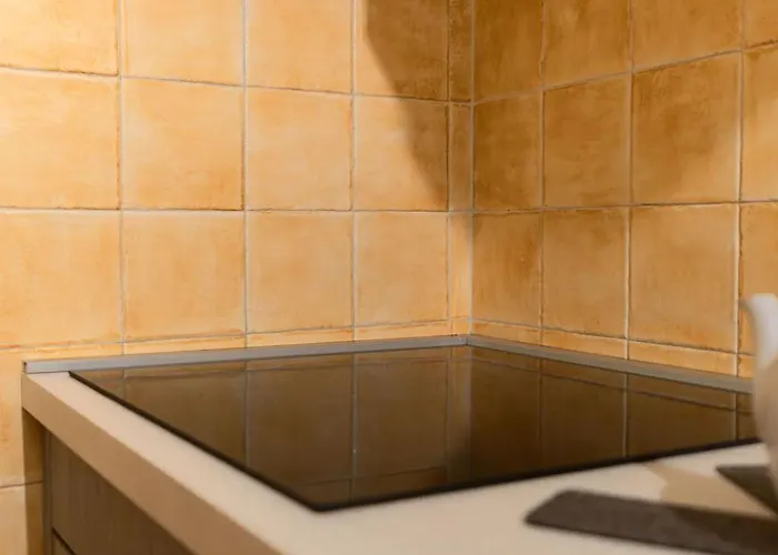 Beautiful Spacious Flat In The Old Town Of